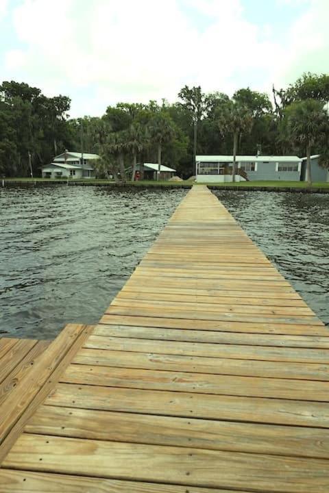 St Johns River Retreat Unit 1 Crescent City Dış mekan fotoğraf